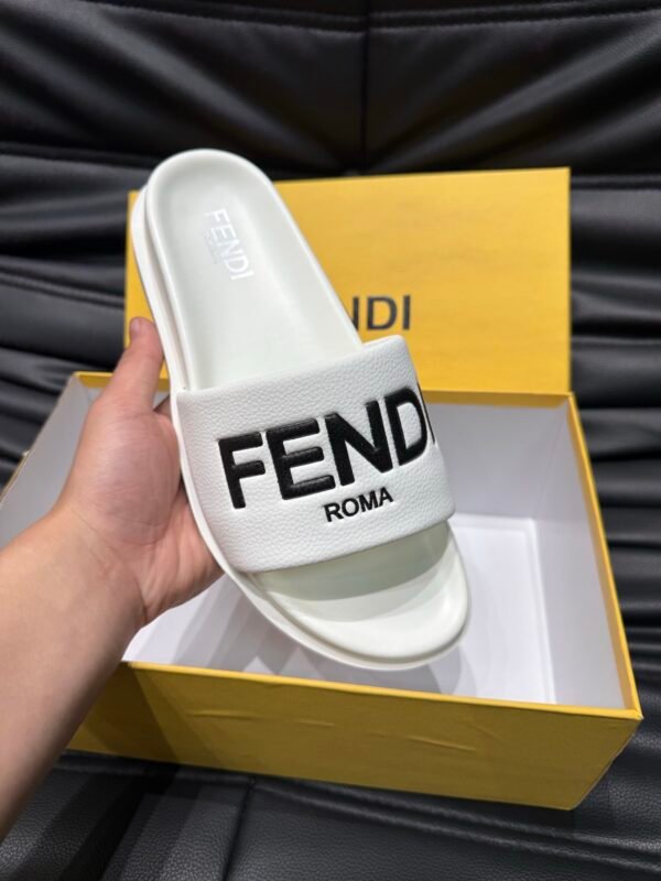 FEND Luxury Fashion Designer slippers