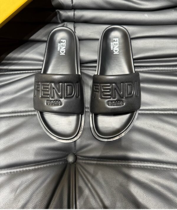 FEND Luxury Fashion Designer slippers