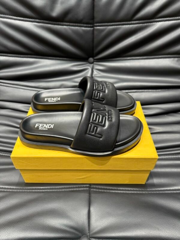 FEND Luxury Fashion Designer slippers