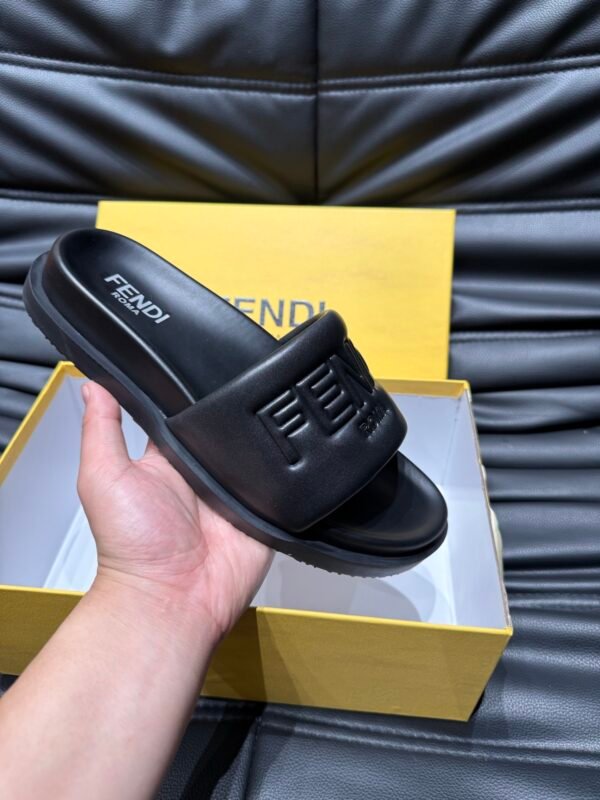 FEND Luxury Fashion Designer slippers