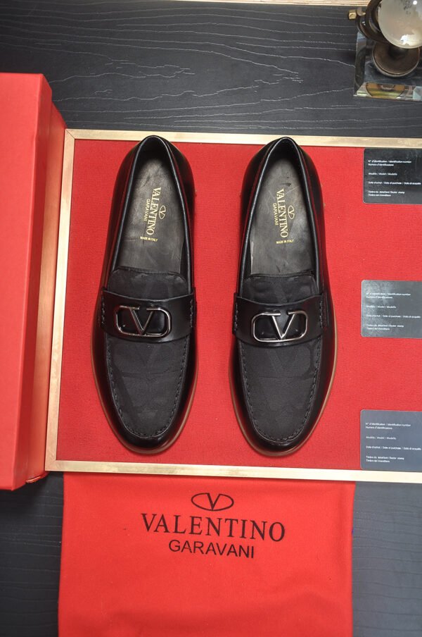 wsxc1741968302393_0 Valent Cowhide lining men's leather shoes