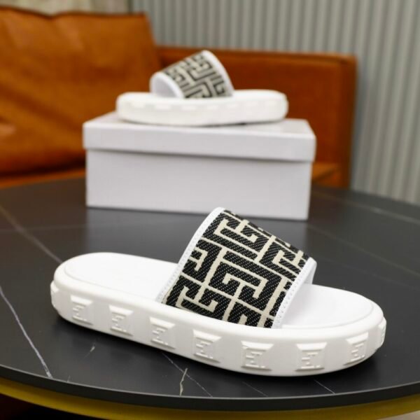 Balma all-leather slippers