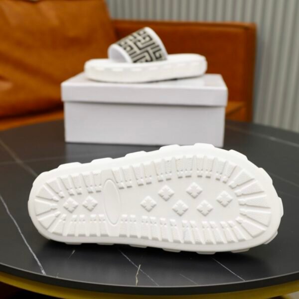 Balma all-leather slippers