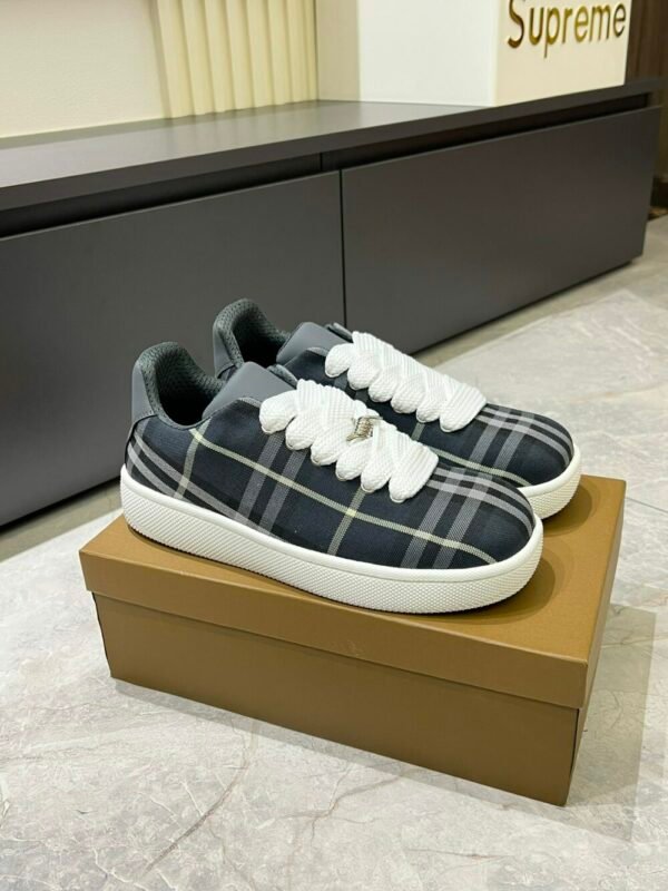 BURBER BOX series thick-soled men's casual sports shoes, trendy sneakers and bread shoes