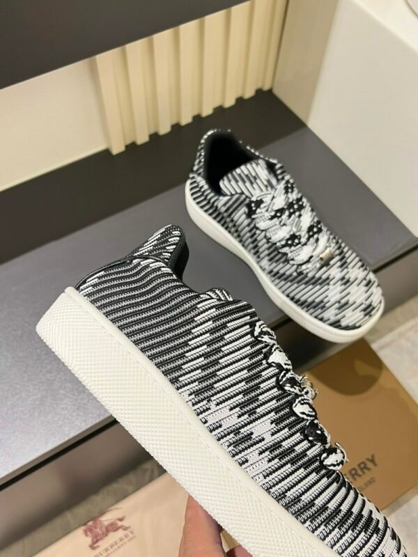 BURBER BOX series thick-soled men's casual sports shoes, trendy sneakers and bread shoes
