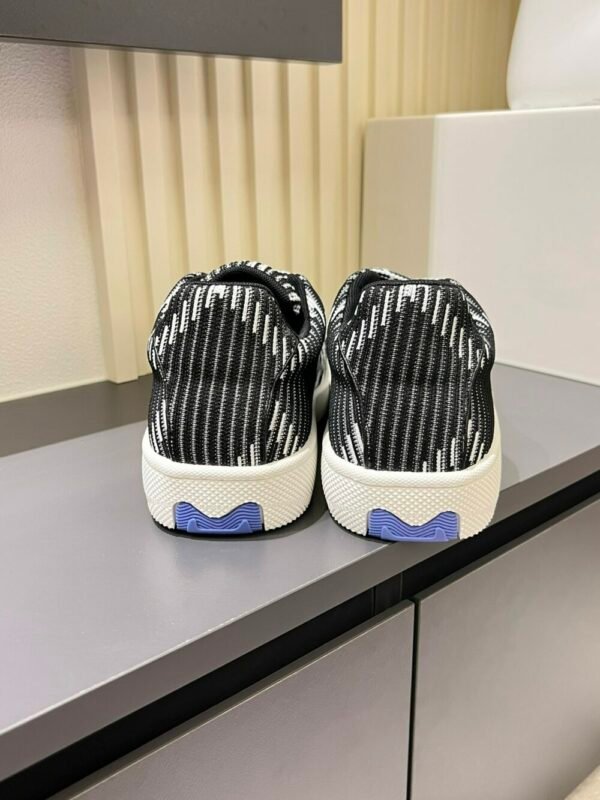 BURBER BOX series thick-soled men's casual sports shoes, trendy sneakers and bread shoes