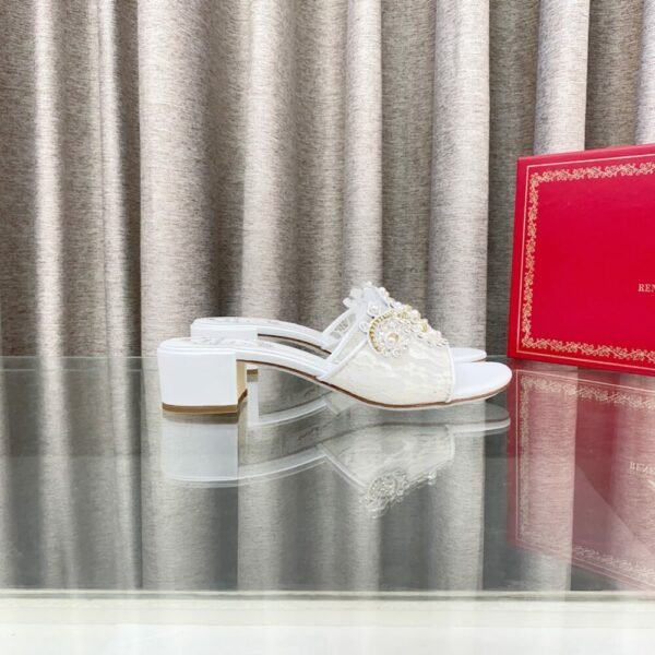 Rene Caovilla Fashionable Versatile Rhinestones Chunky Heel Sandals