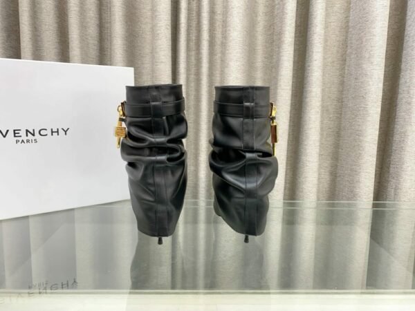 GIVE-Y high heel pleated boots Shark Lock series high heels