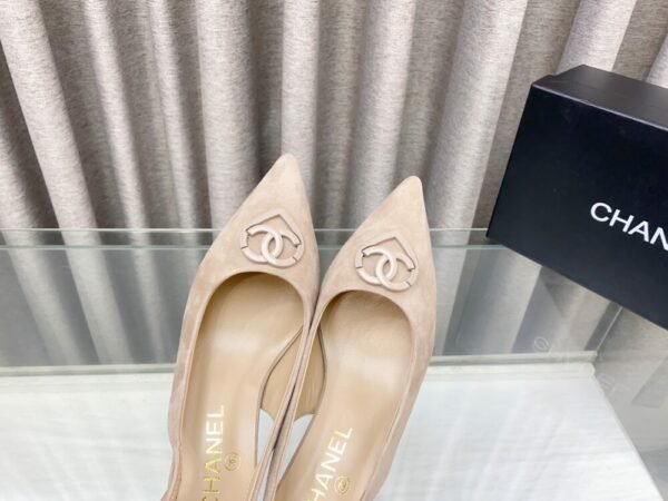 CHL 25ss pointed flat shoes and slippers Thick toe high heels