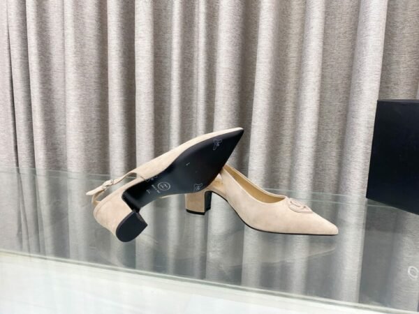CHL 25ss pointed flat shoes and slippers Thick toe high heels