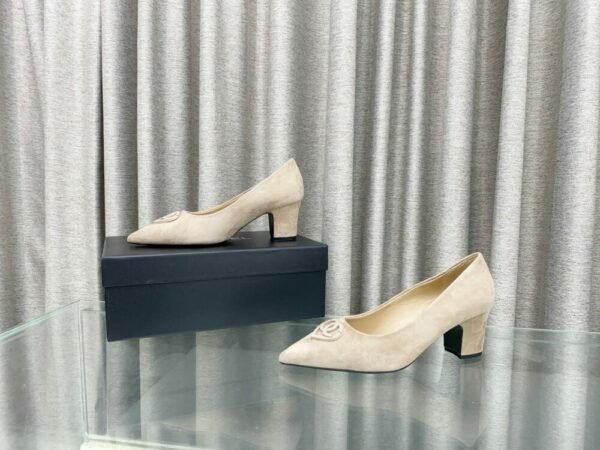 CHL 25ss pointed flat shoes and slippers Thick toe high heels