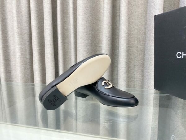 CHL 25Fw rhinestone double C half slippers/loafers