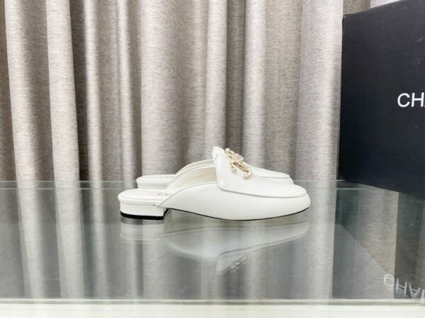 CHL 25Fw rhinestone double C half slippers/loafers