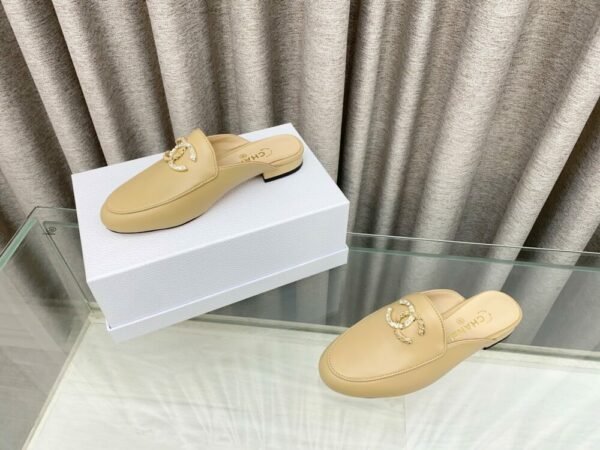 CHL 25Fw rhinestone double C half slippers/loafers