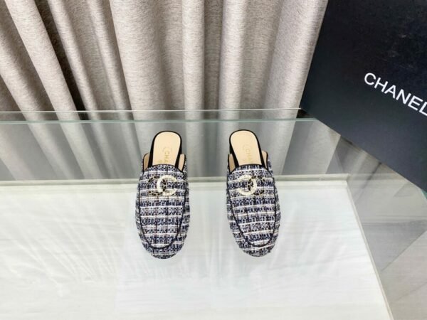 CHL 25Fw rhinestone double C half slippers/loafers
