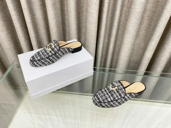 CHL 25Fw rhinestone double C half slippers/loafers