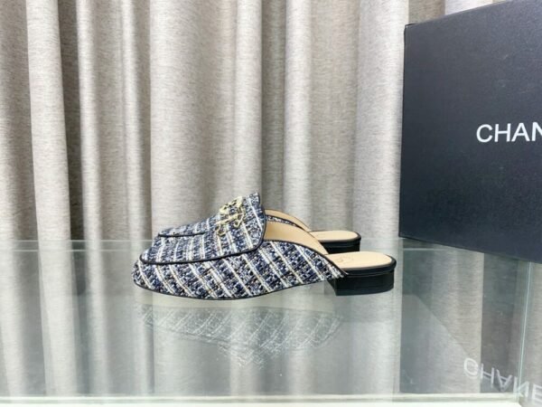 CHL 25Fw rhinestone double C half slippers/loafers