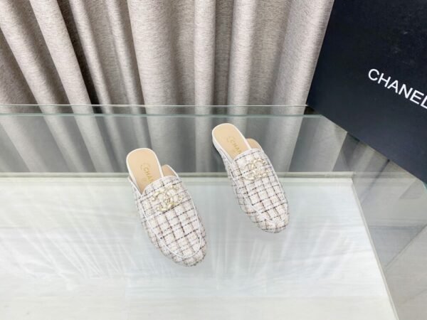 CHL 25Fw rhinestone double C half slippers/loafers