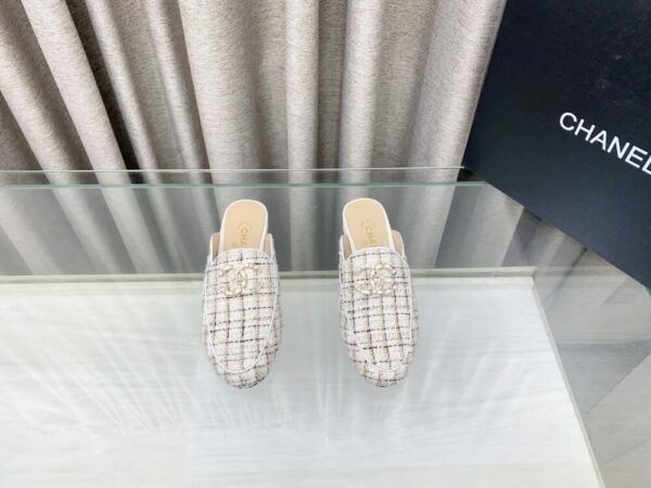 CHL 25Fw rhinestone double C half slippers/loafers