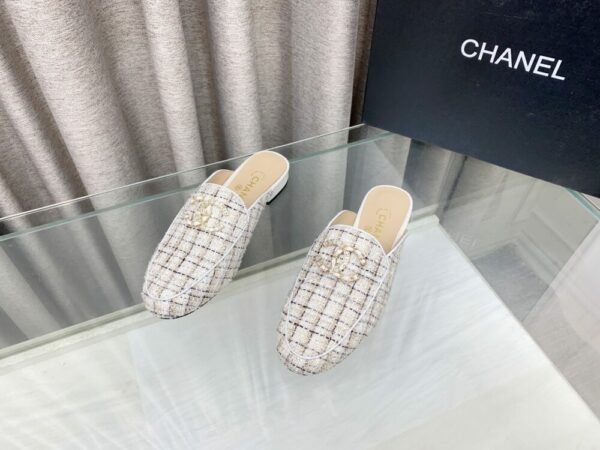 CHL 25Fw rhinestone double C half slippers/loafers