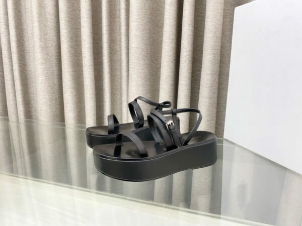 the row 25ss slippers