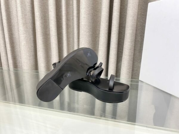 the row 25ss slippers