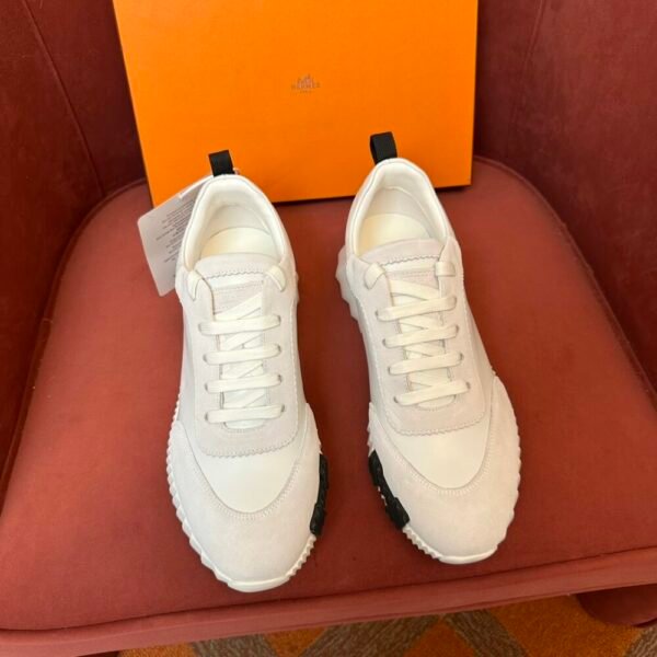 HM Bouncing series sports shoes