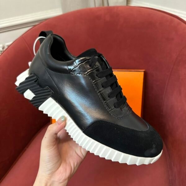 HM Bouncing series sports shoes