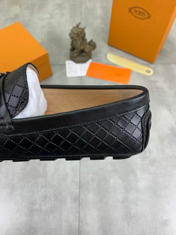 tod's loafers