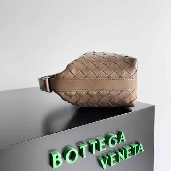 BO-VE intrecciato weaving Handbag For Women 22cm BV VB