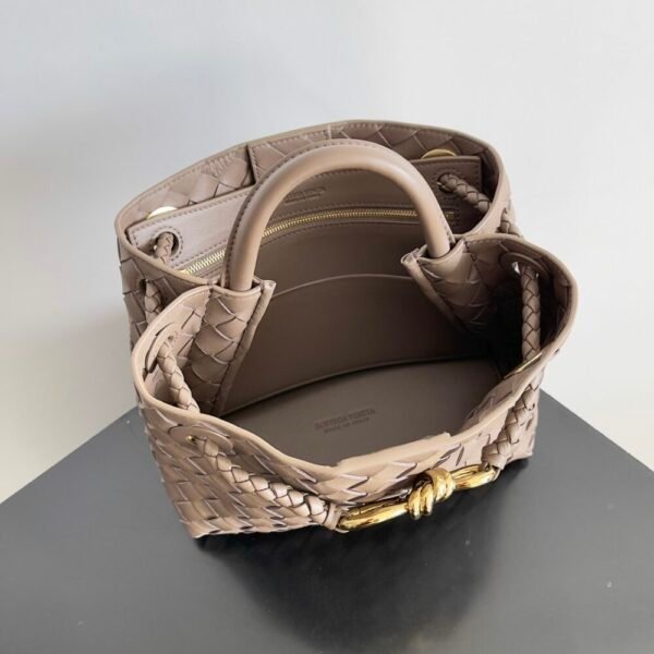 BO-VE Andiamo woven bag Handbag For Women 25cm BV VB
