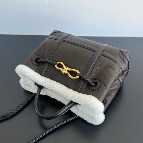 BO-VE Plush Small Andiamo 806088 For Women 25cm BV VB