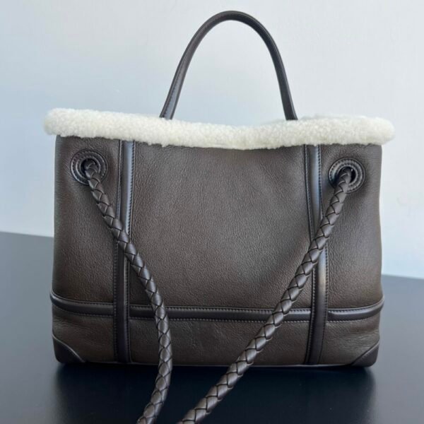 BO-VE Plush Medium Andiamo 743572 For Women 32.5cm BV VB