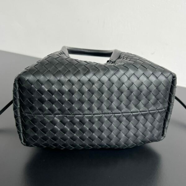 BO-VE 25ss 819004 Pinacoteca Medium Tote bag For Women 24cm BV VB