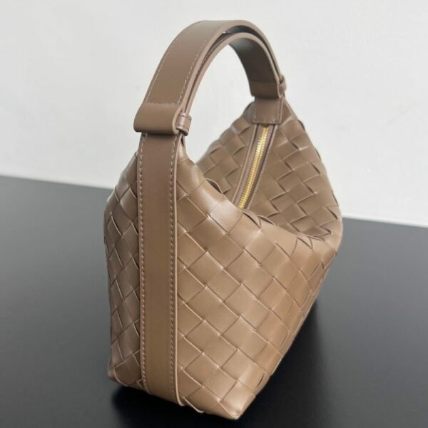 BO-VE Wallace Shoulder Lunch Bag 754443 Lunch Box Bag lntrecciato For Women 22cm BV VB