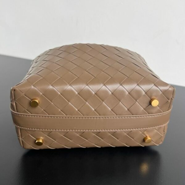 BO-VE Wallace Shoulder Lunch Bag 754443 Lunch Box Bag lntrecciato For Women 22cm BV VB