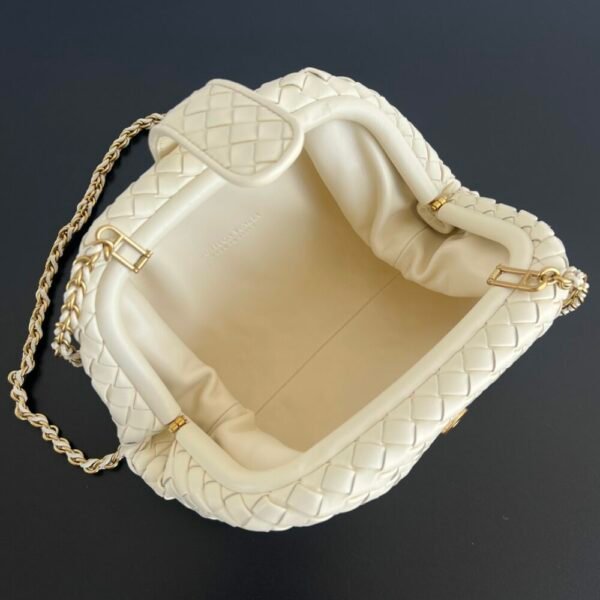 BO-VE Lauren Chain Crossbody Bag 804038 For Women 27cm BV VB