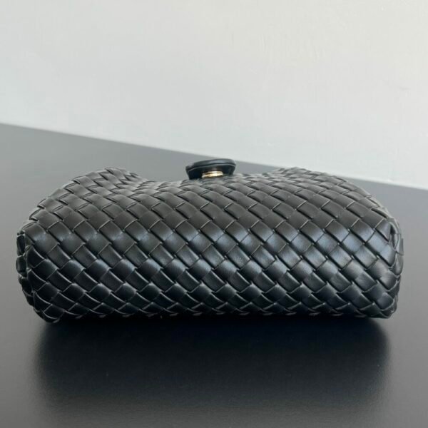 BO-VE Lauren Chain Crossbody Bag 804038 For Women 27cm BV VB