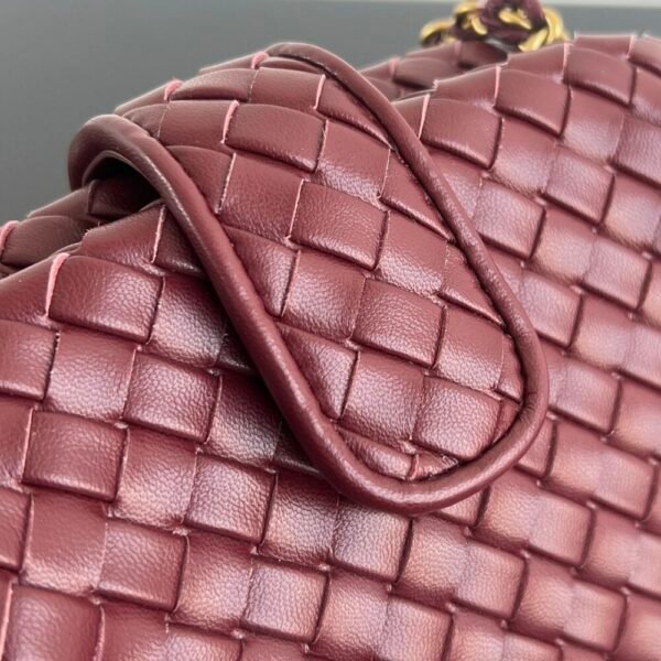 BO-VE Lauren Chain Crossbody Bag 804038 For Women 27cm BV VB