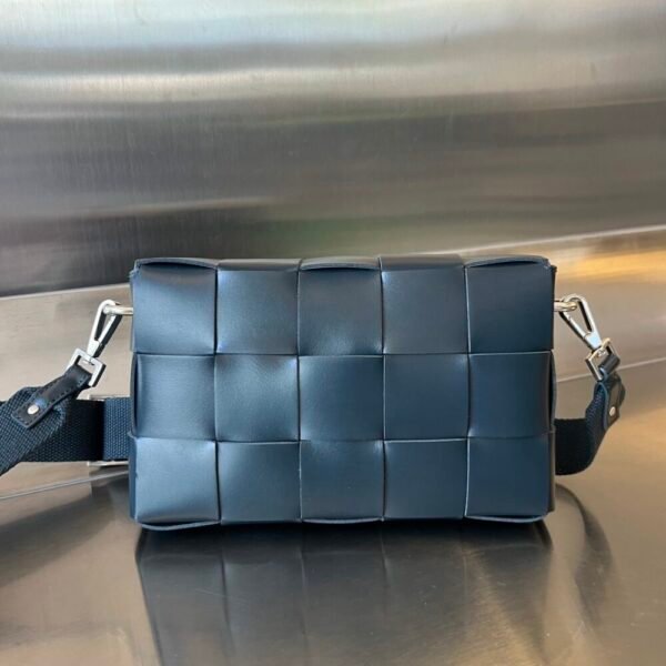 BO-VE Crossbody Bags Unisex 741777 23cm BV VB