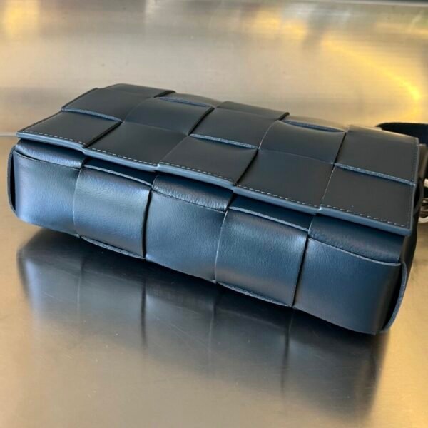 BO-VE Crossbody Bags Unisex 741777 23cm BV VB
