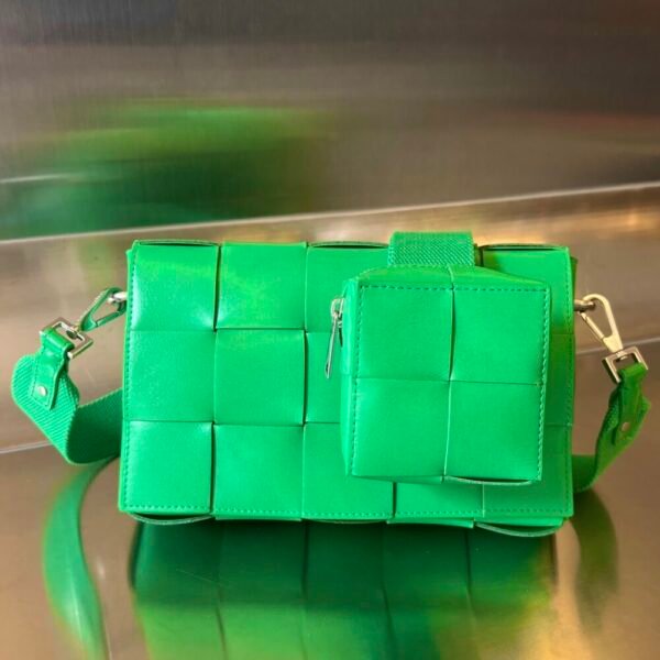 BO-VE Crossbody Bags Unisex 741777 23cm BV VB