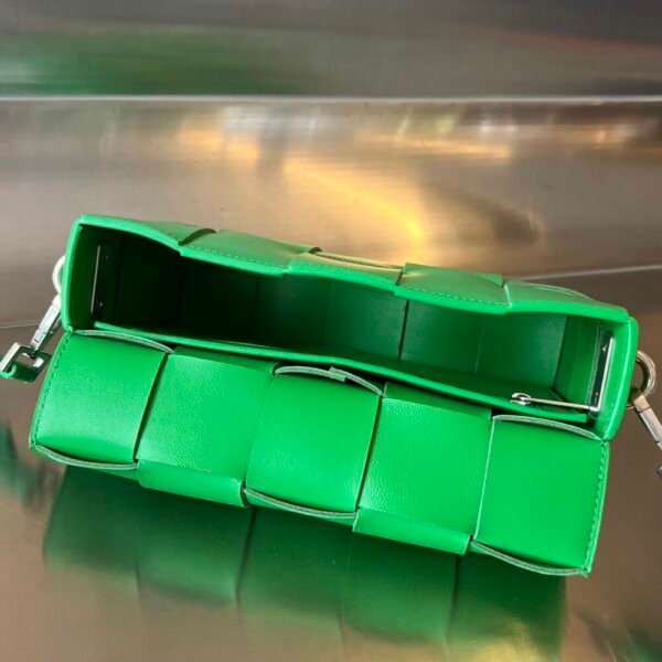 BO-VE Crossbody Bags Unisex 741777 23cm BV VB