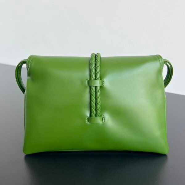 BO-VE 24ss 806030 Small Liberta handBag 27.5cm/10.8in BV VB