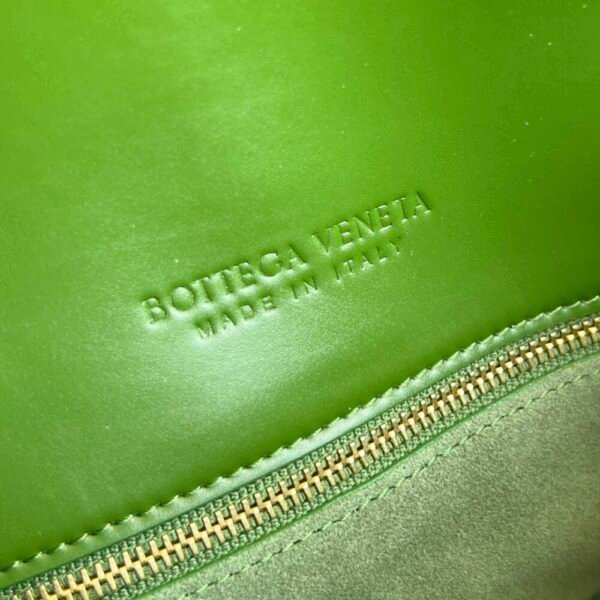 BO-VE 24ss 806030 Small Liberta handBag 27.5cm/10.8in BV VB