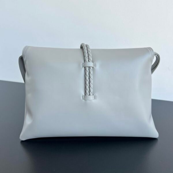 BO-VE 24ss 806030 Small Liberta handBag 35cm/13.8in BV VB
