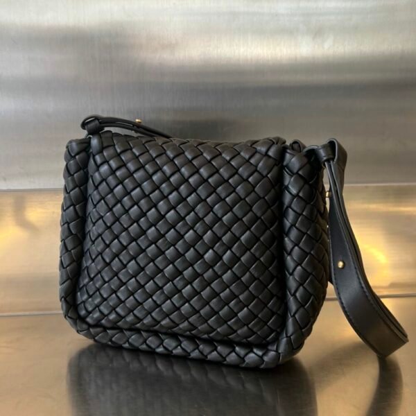 BO-VE Mini COBBLE Shoulder Bag 762711 19cm BV VB intrecciato lambskin