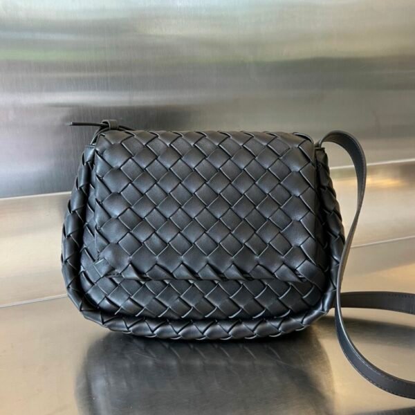 BO-VE cobble Shoulder Bag 755659  27cm BV VB intrecciato lambskin