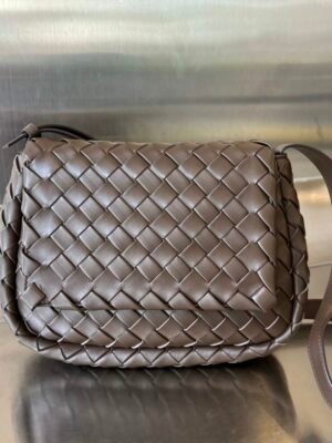 BO-VE cobble Shoulder Bag 755659  27cm BV VB intrecciato lambskin
