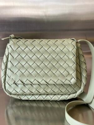 BO-VE cobble Shoulder Bag 755659  27cm BV VB intrecciato lambskin